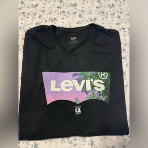 Levi’s Strauss men’s T-shirt California palms New